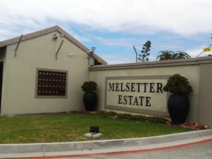 3 Bedroom Townhouse in Lovemore Heights