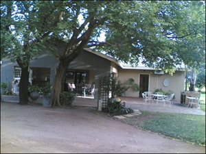 9.3 ha Farm in Rustenburg Central