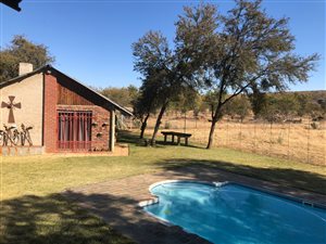 9.3 ha Farm in Rustenburg Central
