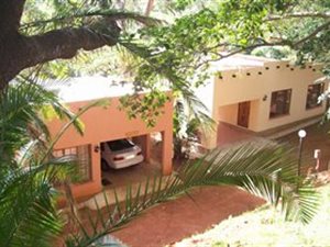 2 Bedroom House in Umzumbe