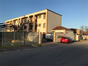2 Bed Duplex in George South