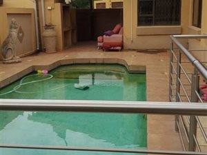 3 Bed House in Sinoville