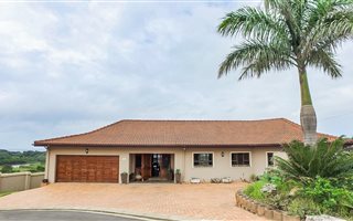 4 Bedroom House in Shelly Beach