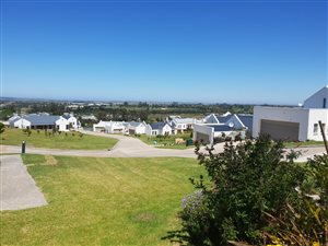674 m² Land available in Blanco
