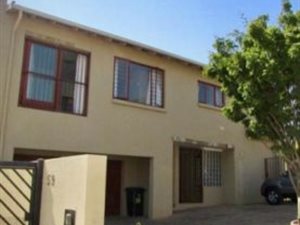 3 Bed Townhouse in Noordhang
