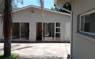 6 Bedroom House in Parkmore