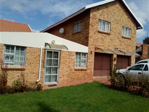 4 Bed Duplex in Highveld