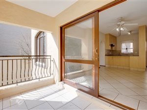 1 Bed Apartment in Pineslopes