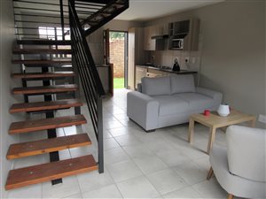 2 Bed Townhouse in Rietfontein