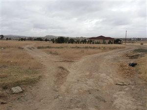 300 m² Land available in Thaba Nchu