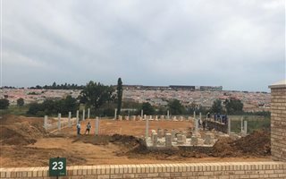 1080 m² Industrial space in Cosmo City