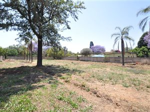 1500 m² Land available in Linbro Park