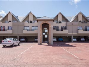 2 Bed Apartment in Whispering Pines