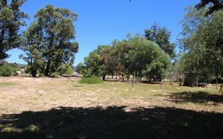 744 m² Land available in Redelinghuys