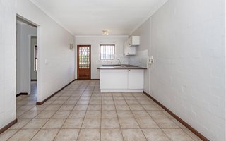 2 Bedroom Apartment in Klein Welgevonden