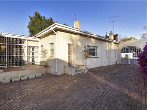 3 Bed House in Bramley