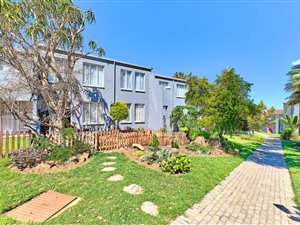 2 Bed Apartment in Radiokop