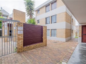 2 Bed Apartment in Churchill Estate