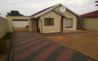 2 Bedroom House in Kagiso
