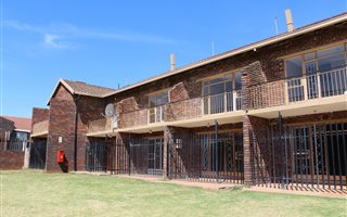 2 Bedroom Apartment in Windsor East