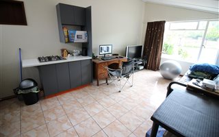 1 Bedroom Apartment in Heatherlands