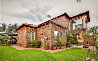3 Bedroom House in Amberfield