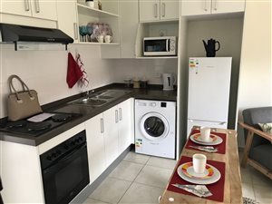 2 Bed Townhouse in Cloverdene