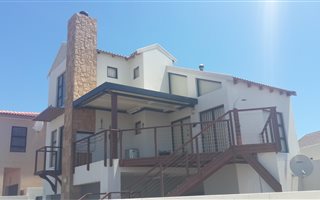 3 Bedroom House in Calypso Beach