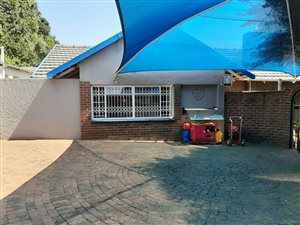 350 m² Commercial space in Ferndale