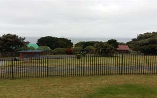 3 Bedroom House in Woodgrange