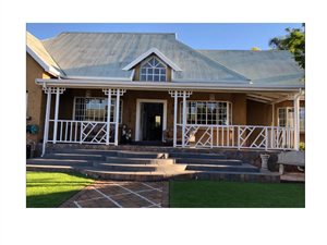 4 Bed House in Eldoglen