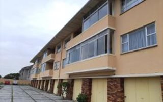2 Bedroom Apartment in Milnerton