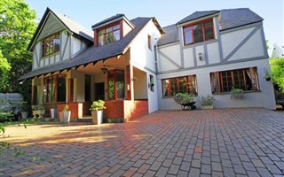 3 Bedroom House in Parkhill Gardens