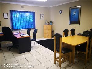295 m² Office Space in Lenasia