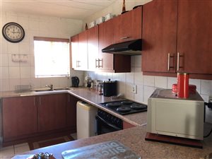 2 Bed Apartment in President Park