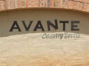 542 m² Land available in The Orchards
