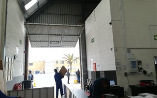1040 m² Industrial space in Killarney Gardens