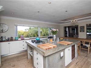 3 Bed House in Waterkloof Ridge