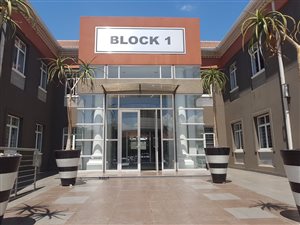 435 m² Office Space in Fourways