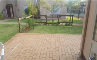2 Bedroom Simplex in Brentwood Park