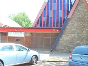 800 m² Commercial space in Krugersdorp Central