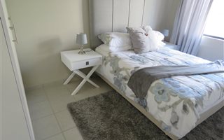 3 Bedroom Apartment in Summerset