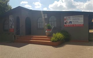 Commercial space in Middelburg Central