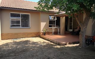 1 Bedroom Townhouse in Magaliessig