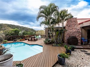 3 Bed Simplex in Beacon Bay