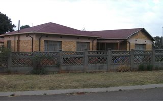 3 Bedroom House in Chloorkop