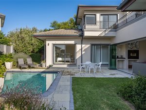 4 Bed House in Steynsrust