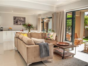 3 Bed Townhouse in Darrenwood