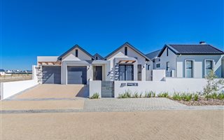 3 Bedroom House in Sitari