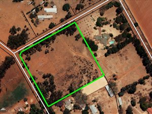 2.2 ha Land available in Benoni AH